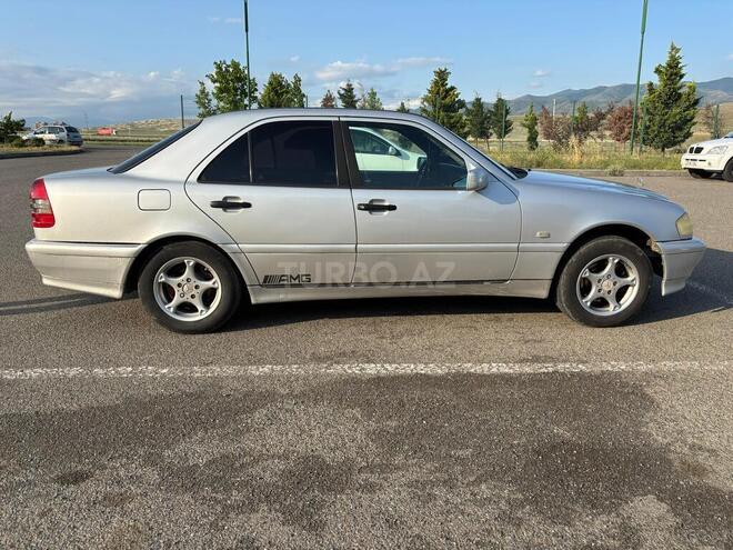 Mercedes C 180-5