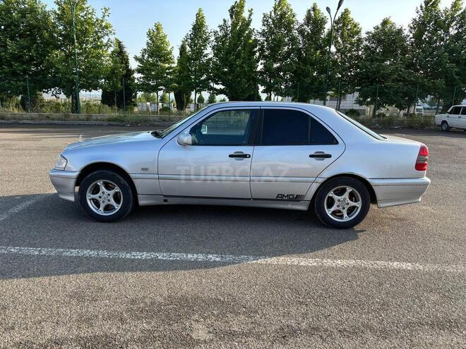Mercedes C 180-4