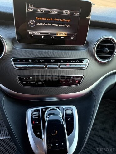 Mercedes V 220 2018, 190,000 km - 2.2 l - Bakı