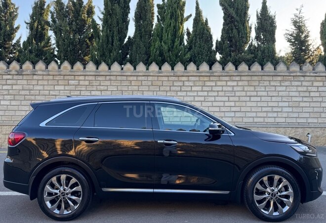 Kia Sorento-9
