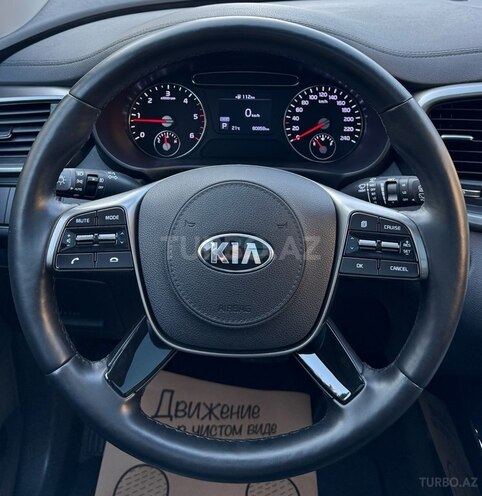 Kia Sorento-17