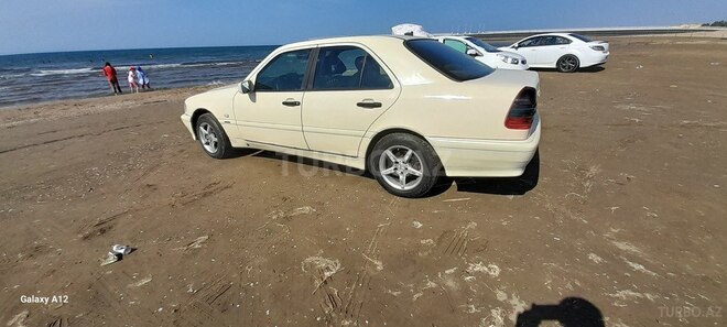 Mercedes C 220 d 1997, 650,000 km - 2.2 l - Bakı
