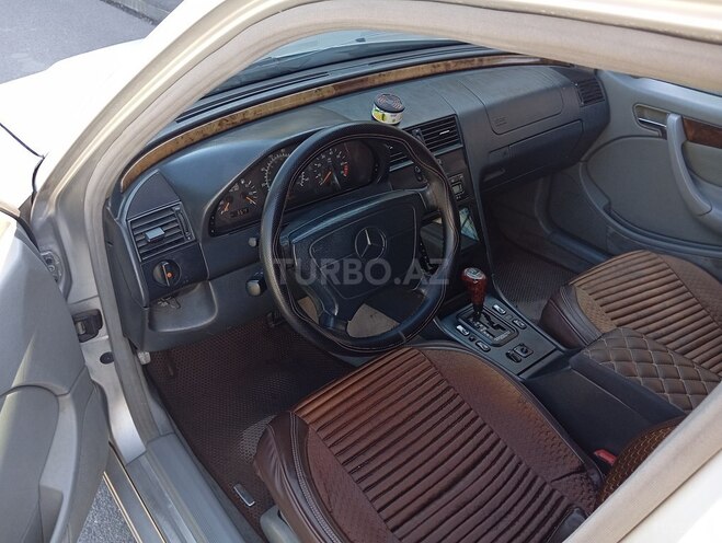 Mercedes C 230 1998, 324,093 km - 2.3 l - Qax
