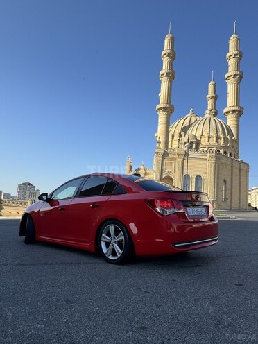 Chevrolet Cruze-2