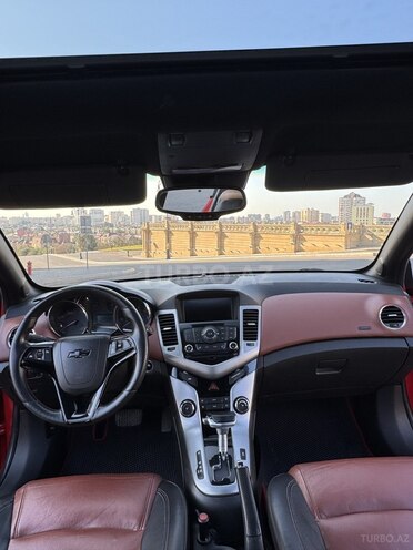 Chevrolet Cruze-15