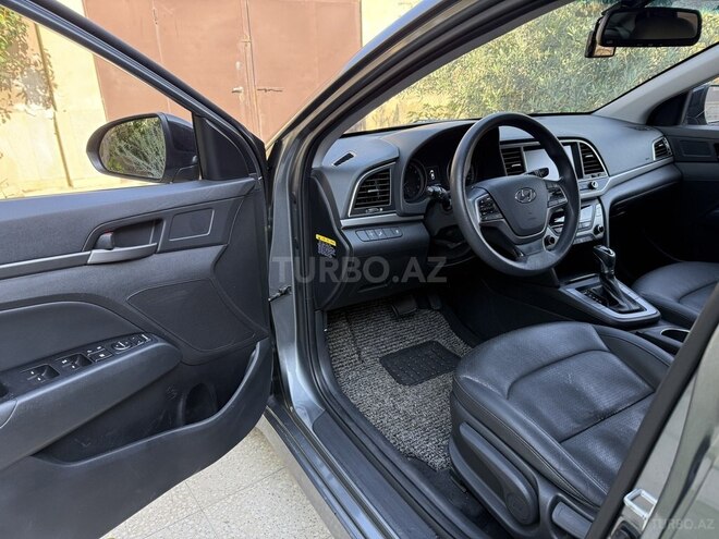 Hyundai Avante 2016, 145,000 km - 1.6 л - Bakı