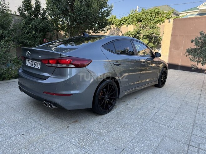 Hyundai Avante 2016, 145,000 km - 1.6 л - Bakı