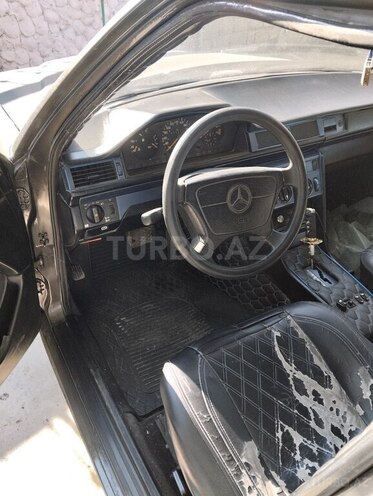 Mercedes E 230 1987, 400,000 km - 2.3 л - Bakı