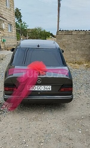 Mercedes E 230 1987, 400,000 km - 2.3 л - Bakı