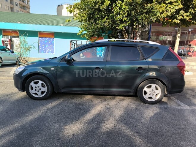 Kia  2008, 245,000 km - 1.6 l - Bakı