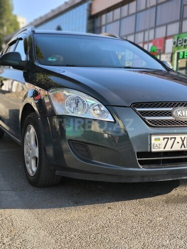 Kia  2008, 245,000 km - 1.6 l - Bakı
