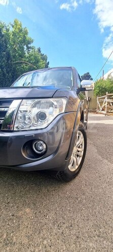 Mitsubishi Pajero 2014, 295,589 km - 3.8 л - Bakı