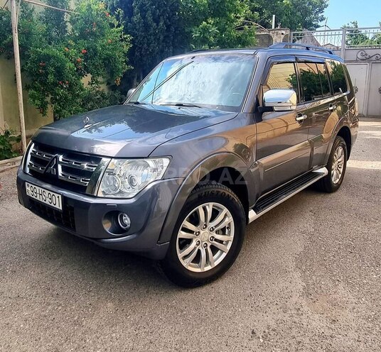 Mitsubishi Pajero 2014, 295,589 km - 3.8 л - Bakı