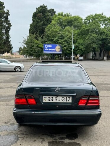 Mercedes E 240 1999, 403,000 km - 2.4 l - Lənkəran