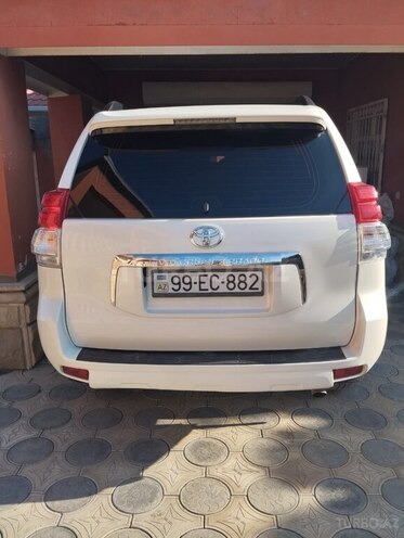 Toyota Land Cruiser Prado 2013, 194,000 km - 2.7 л - Bakı