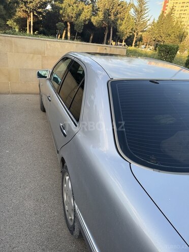 Mercedes E 230 1996, 305,240 km - 2.3 l - Bakı
