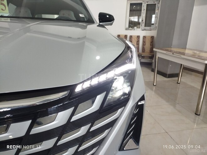 Changan  2025, 0 km - 1.5 l - Bakı