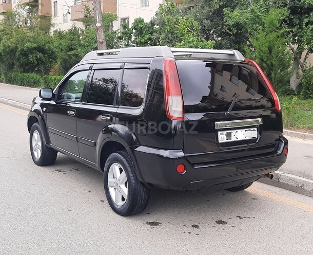 Nissan X-Trail 2006, 180,000 km - 2.5 л - Bakı