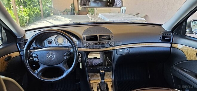 Mercedes E 220 d 2008, 224,000 km - 2.2 l - Bakı