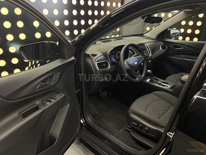 Chevrolet Equinox-7