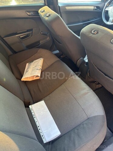 Opel Astra 2006, 120,000 km - 1.3 l - Bakı
