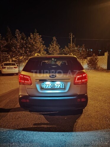 Kia Sorento-4