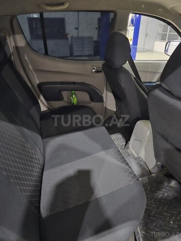 Mitsubishi L200 2007, 450,000 km - 2.4 l - Bakı