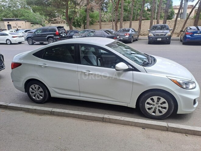 Hyundai Accent 2015, 144,841 km - 1.6 л - Bakı
