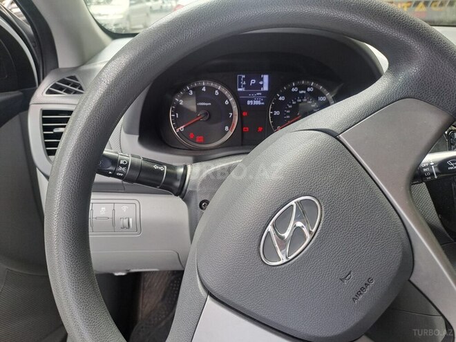 Hyundai Accent 2015, 144,841 km - 1.6 л - Bakı