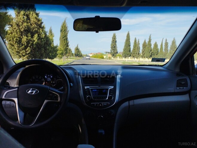 Hyundai Accent 2015, 66,305 km - 1.6 l - Gəncə
