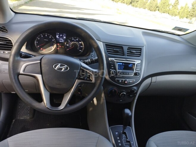 Hyundai Accent 2015, 66,305 km - 1.6 l - Gəncə