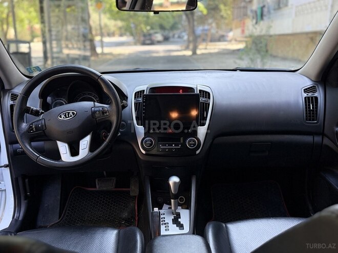 Kia  2011, 177,419 km - 1.6 l - Bakı