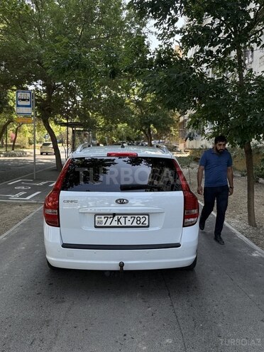 Kia  2011, 177,419 km - 1.6 l - Bakı