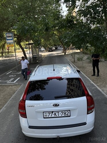 Kia  2011, 177,419 km - 1.6 l - Bakı