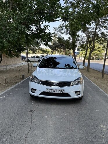 Kia  2011, 177,419 km - 1.6 l - Bakı