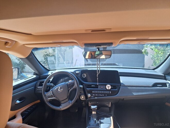 Lexus ES 250 2022, 10,000 km - 2.5 л - Bakı