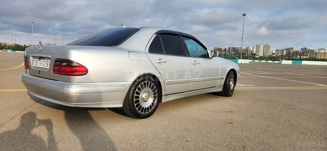 Mercedes E 270 2001, 360,000 km - 2.7 l - Bakı