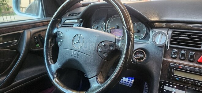 Mercedes E 270 2001, 360,000 km - 2.7 l - Bakı