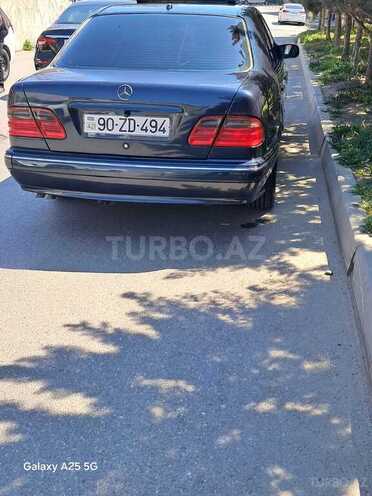 Mercedes E 270 2001, 268,534 km - 2.7 l - Bakı