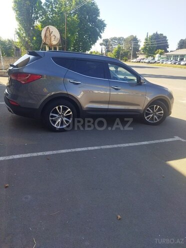 Hyundai Santa Fe 2014, 130,315 km - 2.4 l - Göygöl