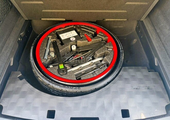 Porsche Cayenne-21
