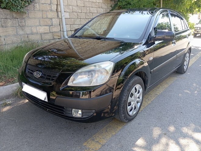 Kia Rio 2008, 404,780 km - 1.4 l - Şamaxı