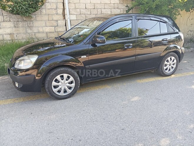 Kia Rio 2008, 404,780 km - 1.4 l - Şamaxı