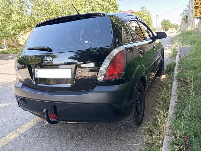 Kia Rio 2008, 404,780 km - 1.4 l - Şamaxı