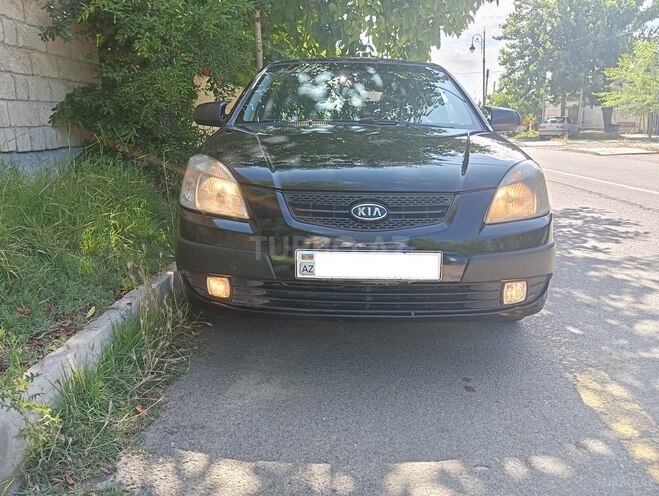 Kia Rio 2008, 404,780 km - 1.4 l - Şamaxı