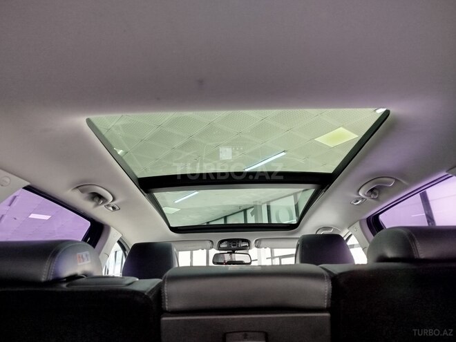 Kia Sorento-13