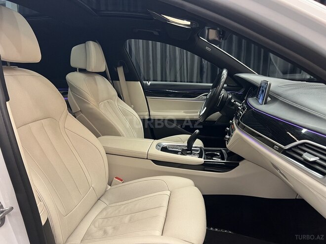BMW 740 2018, 98,000 km - 3.0 l - Bakı