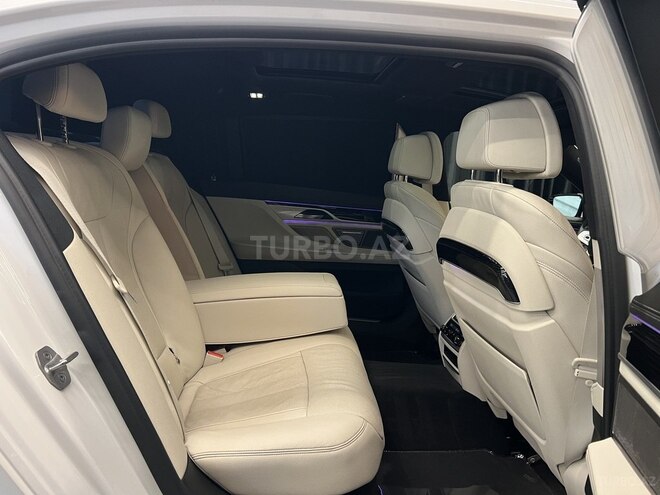 BMW 740 2018, 98,000 km - 3.0 l - Bakı