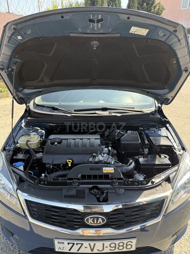 Kia Ceed 2009, 300,500 km - 1.6 л - Bakı