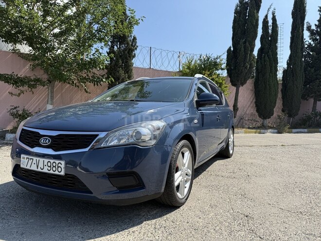 Kia Ceed 2009, 300,500 km - 1.6 л - Bakı